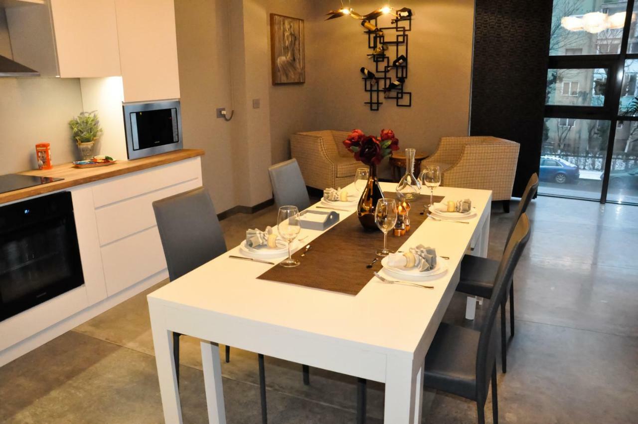 Rubio Residence - Accmonia Luxury Apartment Arad Ngoại thất bức ảnh